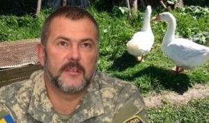 Під Дніпром екснардепу Юрію Березі розбили ніс через крадіжку домашніх гусей