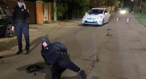 В Києві порушник ПДР, під час погоні розстріляв поліцейського. Відео