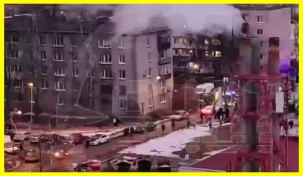 У Санкт-Петербурзі невідомий БПЛА впав у дворі житлового будинку