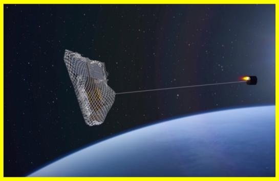 Китай створив установку для боротьби з космічним сміттям