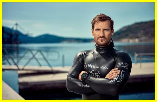 Freediver breaks world record