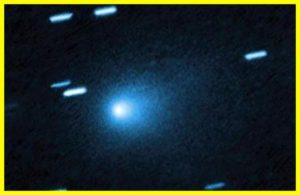 Спалахи на Сонці могли розігнати комету, що летить до Землі